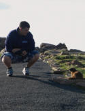 Mike in gesprek met een Yellow Bellied Marmot